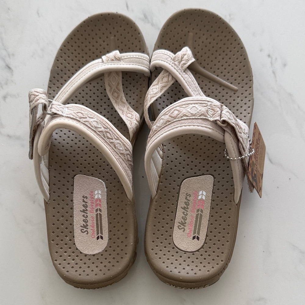 Skechers Women's Beige Tan Strappy Comfort Sandals
